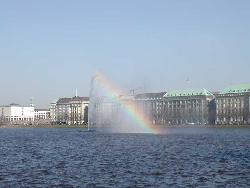 Alster-Fountain_zoom
